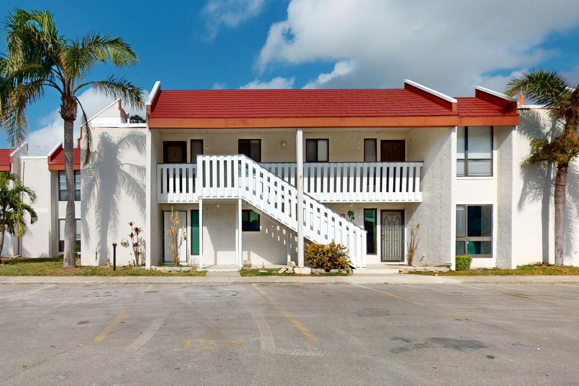 Runaway Bay Condos Bradenton Beach Exterior foto