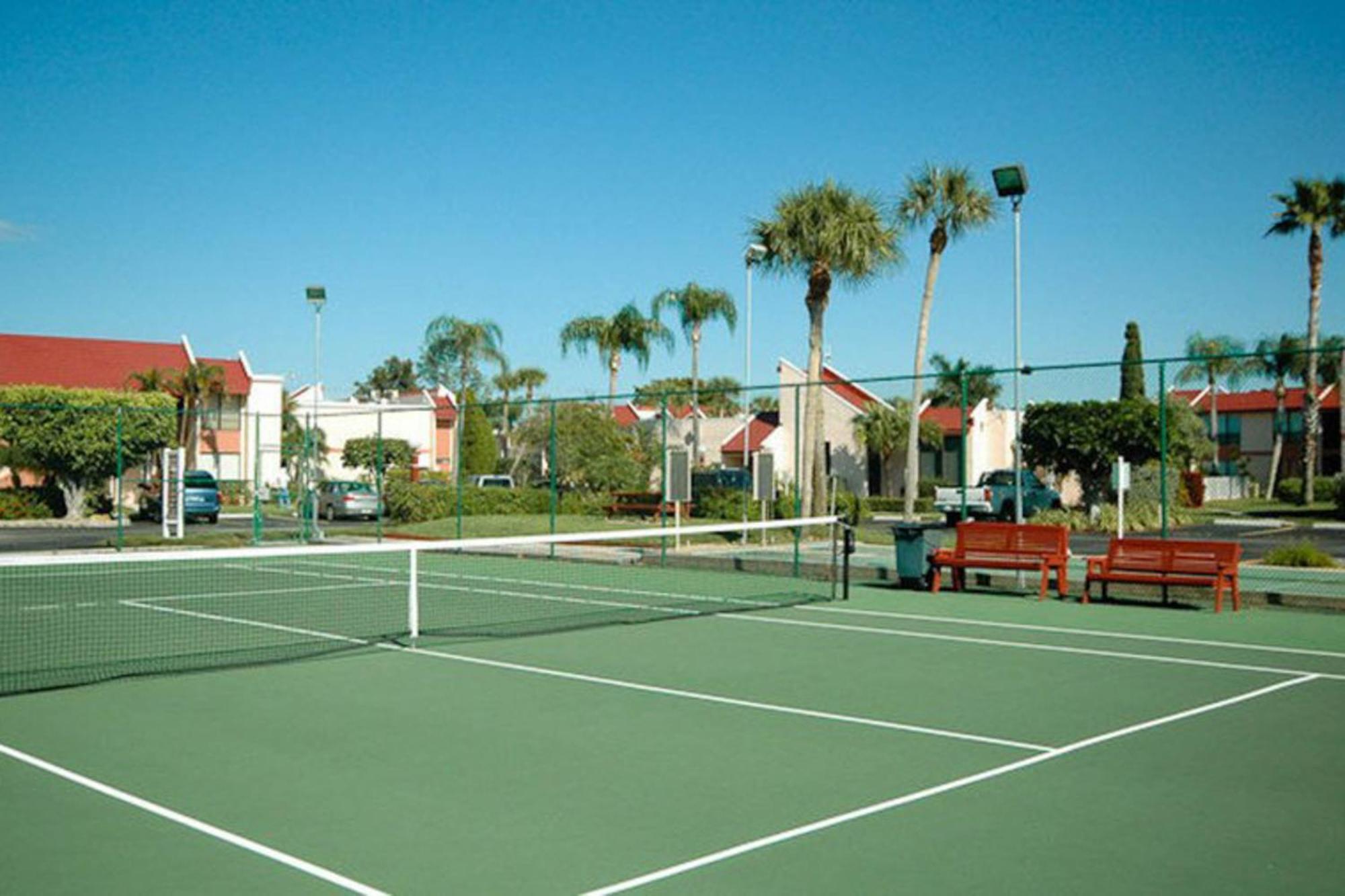 Runaway Bay Condos Bradenton Beach Exterior foto